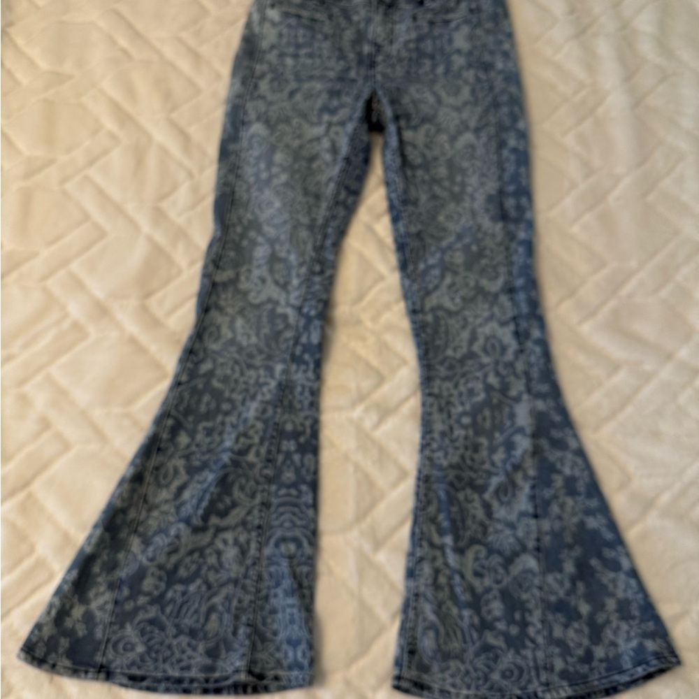 We The Free Floral Flare/Bell Jeans Size 29 - Picture 4 of 10
